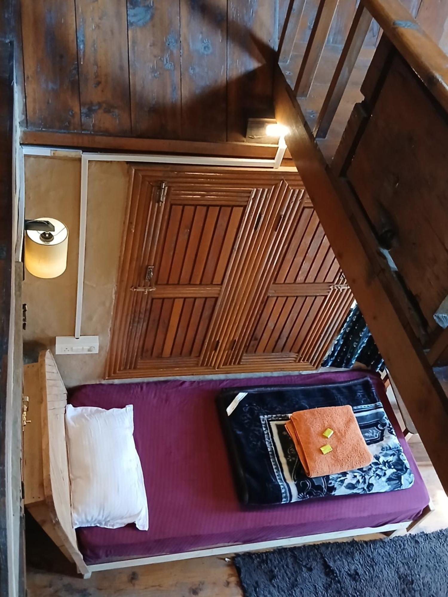 Swiss Cottage Jibhi Exterior foto